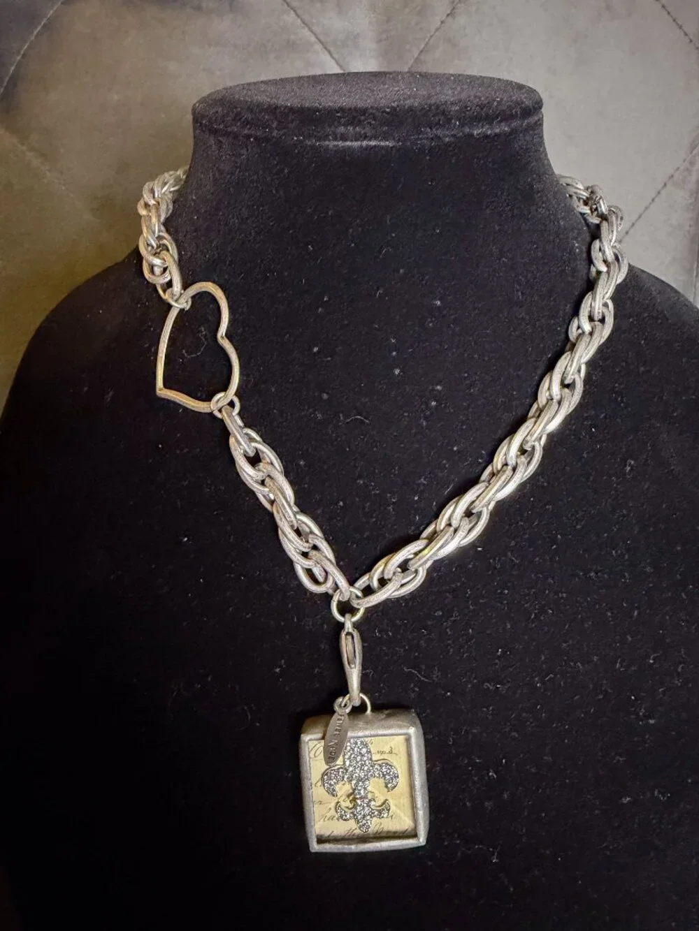 Jewel Kade Reversible Fleur-de-Lis & Eiffel Tower Pendant Necklace Silver Tone